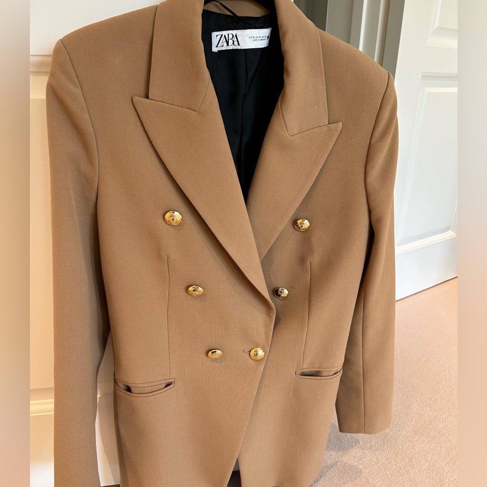 Zara camel color doubles breasted blazer